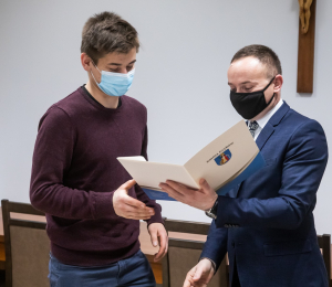 Najzdolniejsi uczniowie z terenu Gminy otrzymali stypendia