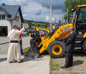 Poświęcenie nowych sprzętów przekazanych dla ZWiK