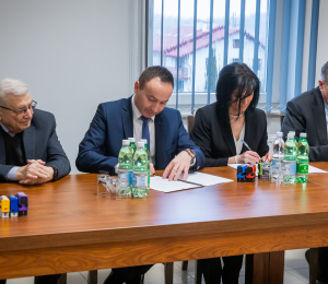 Podpisane umowy na realizację kolejnych zadań z zakresu gospodarki wodno- ściekowej