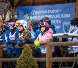Zawody w narciarstwie alpejskim o 