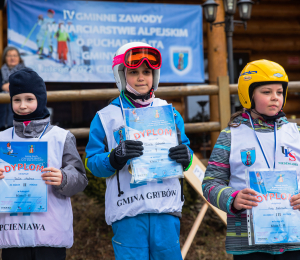 Zawody w narciarstwie alpejskim o 
