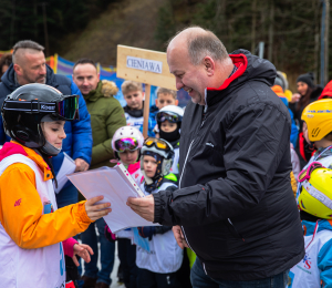 Zawody w narciarstwie alpejskim o 