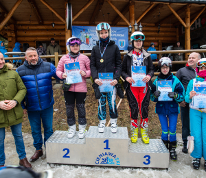 Zawody w narciarstwie alpejskim o 