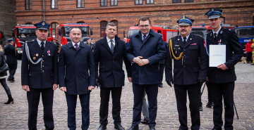 Otrzymanie promesę na zakup samochodu dla OSP Stróże