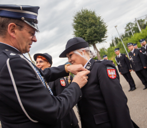 Nowy samochód dla OSP Ptaszkowa 