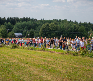 IX Pielgrzymka do kapliczki św. Jana w Wielkim Lesie 