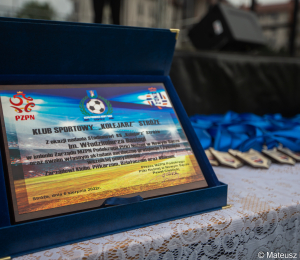 Stadion KS Kolejarz Stróże z nadanym imieniem