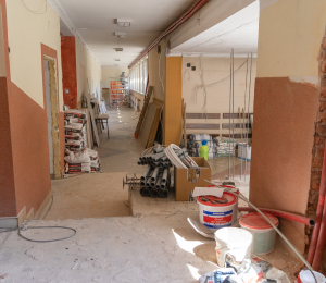 Trwa modernizacja budynku Zespołu Szkolno-Przedszkolnego w Stróżach 
