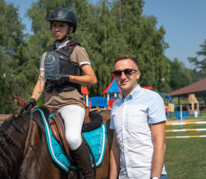 Fotorelacja z IV Zawodów o puchar Wójta Gminy Grybów w skokach przez przeszkody 