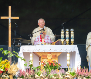 Dożynki gminne w Stróżach za nami!