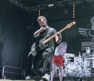 Dożynki gminne w Stróżach-koncert zespołu ŁZY