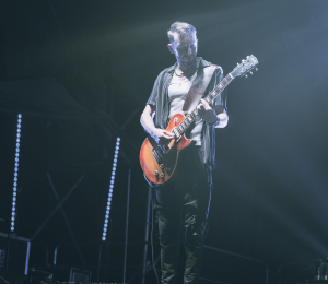 Dożynki gminne w Stróżach-koncert zespołu ŁZY