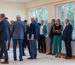 Kompleksowy remont budynku Zespołu Szkolno-Przedszkolnego w Stróżach dobiegł końca!