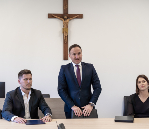 6 uczniów z terenu Gminy Grybów otrzymało stypendium za wybitne osiągnięcia w nauce i sporcie.