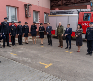 Przekazanie samochodu dla OSP Ptaszkowa