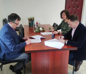 Podpisana umowa na remont drogi gminnej w miejscowości Siołkowa