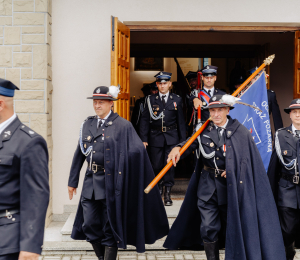 OSP Siołkowa ma nowy samochód  rozpoznawczo – ratowniczy.