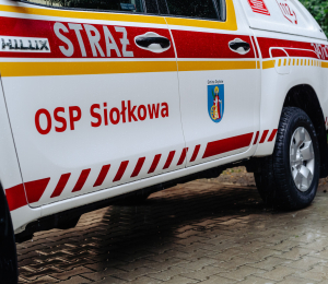 OSP Siołkowa ma nowy samochód  rozpoznawczo – ratowniczy.