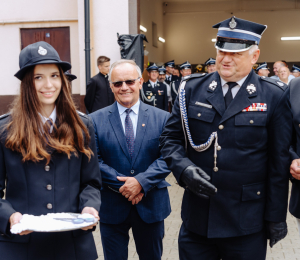 OSP Siołkowa ma nowy samochód  rozpoznawczo – ratowniczy.