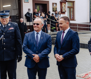 OSP Siołkowa ma nowy samochód  rozpoznawczo – ratowniczy.