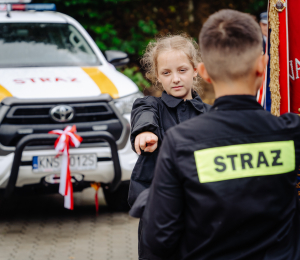 OSP Siołkowa ma nowy samochód  rozpoznawczo – ratowniczy.