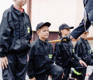 OSP Siołkowa ma nowy samochód  rozpoznawczo – ratowniczy.