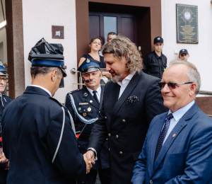 OSP Siołkowa ma nowy samochód  rozpoznawczo – ratowniczy.