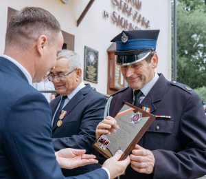 OSP Siołkowa ma nowy samochód  rozpoznawczo – ratowniczy.