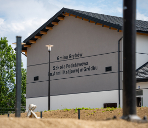Fotorelacja z budowy szkoły w Gródku