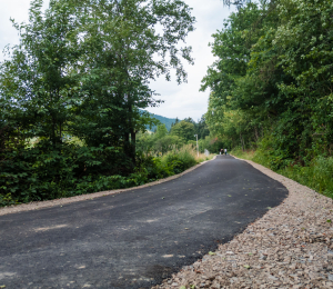 Kolejne 3 kilometry nowych nawierzchni bitumicznych 