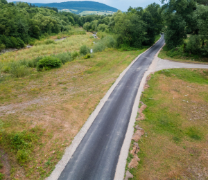 Kolejne 3 kilometry nowych nawierzchni bitumicznych 
