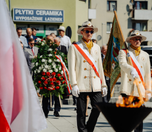 Uroczyste obchody Święta Wojska Polskiego w Grybowie