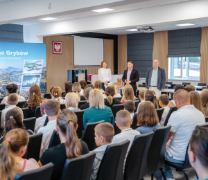 Najzdolniejsi uczniowie otrzymali stypendia Wójta Gminy Grybów