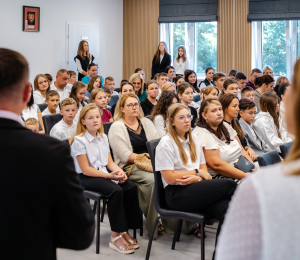 Najzdolniejsi uczniowie otrzymali stypendia Wójta Gminy Grybów