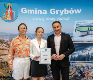 Najzdolniejsi uczniowie otrzymali stypendia Wójta Gminy Grybów