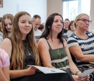 Najzdolniejsi uczniowie otrzymali stypendia Wójta Gminy Grybów