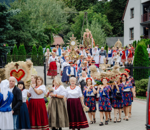 Dożynki Gminne w Kąclowej – święto plonów, które połączyło pokolenia