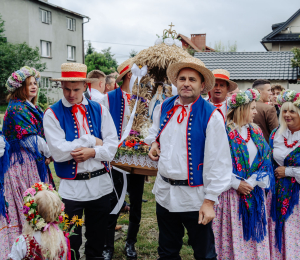 Dożynki Gminne w Kąclowej – święto plonów, które połączyło pokolenia