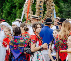 Dożynki Gminne w Kąclowej – święto plonów, które połączyło pokolenia