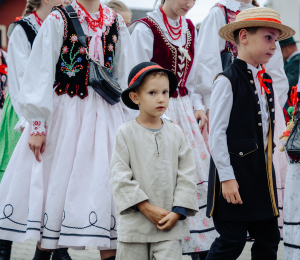 Dożynki Gminne w Kąclowej – święto plonów, które połączyło pokolenia