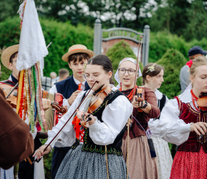 Dożynki Gminne w Kąclowej – święto plonów, które połączyło pokolenia