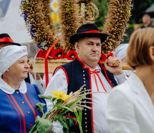 Dożynki Gminne w Kąclowej – święto plonów, które połączyło pokolenia