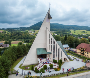 Dożynki Gminne w Kąclowej – święto plonów, które połączyło pokolenia