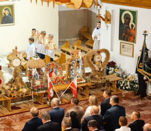 Dożynki Gminne w Kąclowej – święto plonów, które połączyło pokolenia