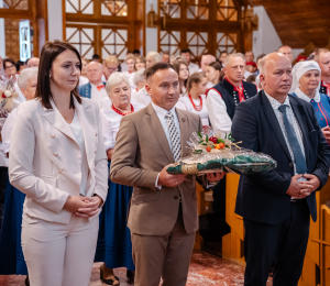 Dożynki Gminne w Kąclowej – święto plonów, które połączyło pokolenia