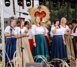 Dożynki Gminne w Kąclowej – święto plonów, które połączyło pokolenia