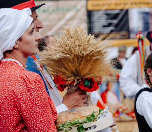 Dożynki Gminne w Kąclowej – święto plonów, które połączyło pokolenia