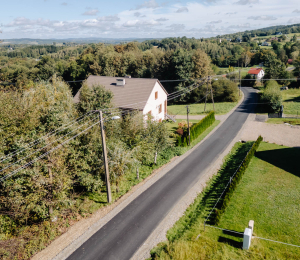 Ponad 2,5 kilometra dróg z nową nawierzchnią w Wyskitnej, Polnej i Ptaszkowej 