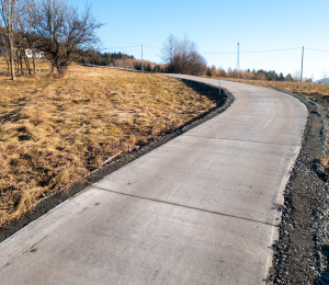 6 nowych odcinków dróg betonowych w Gminie Grybów