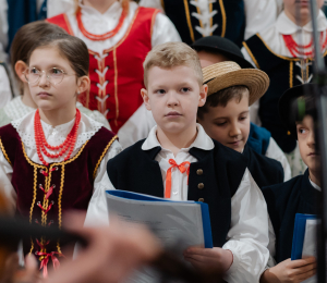 Charytatywny Koncert Kolęd w Ptaszkowej – muzyka, która niesie pomoc